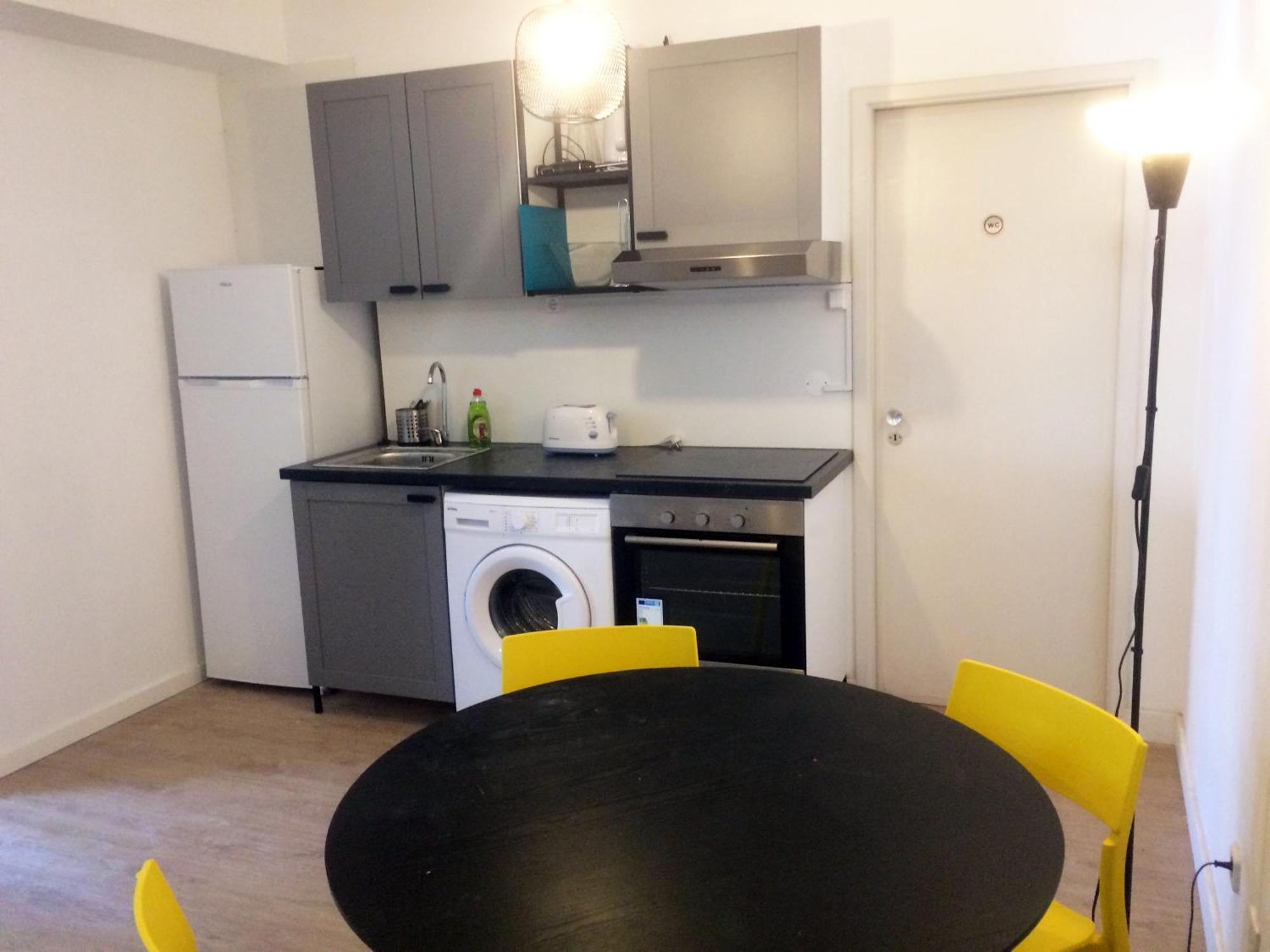 Camoes Lookout Apartment Porto Bagian luar foto