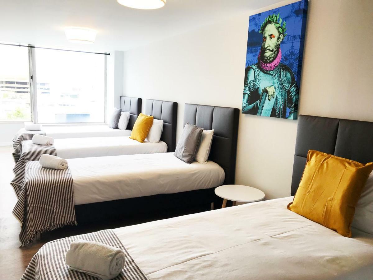 Camoes Lookout Apartment Porto Bagian luar foto