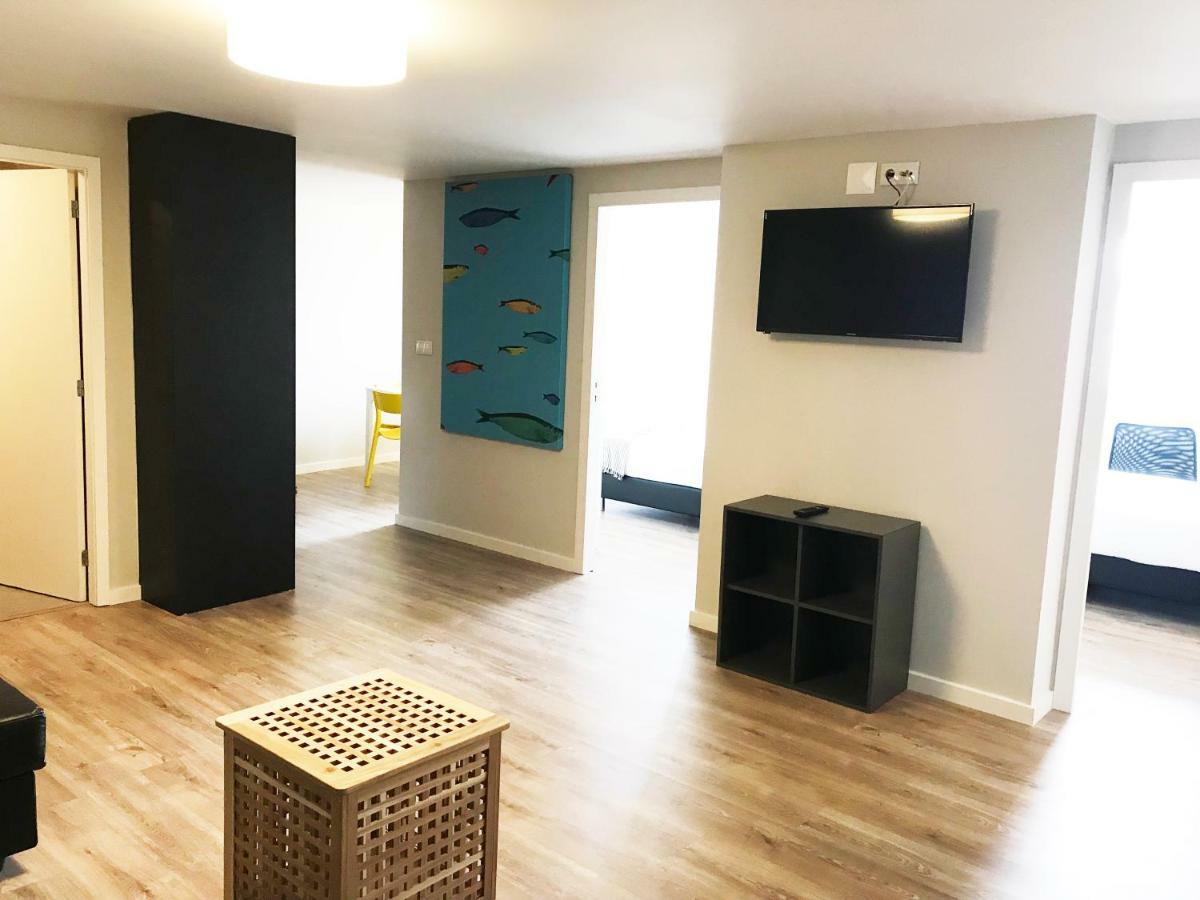 Camoes Lookout Apartment Porto Bagian luar foto