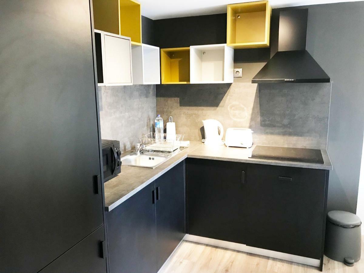 Camoes Lookout Apartment Porto Bagian luar foto
