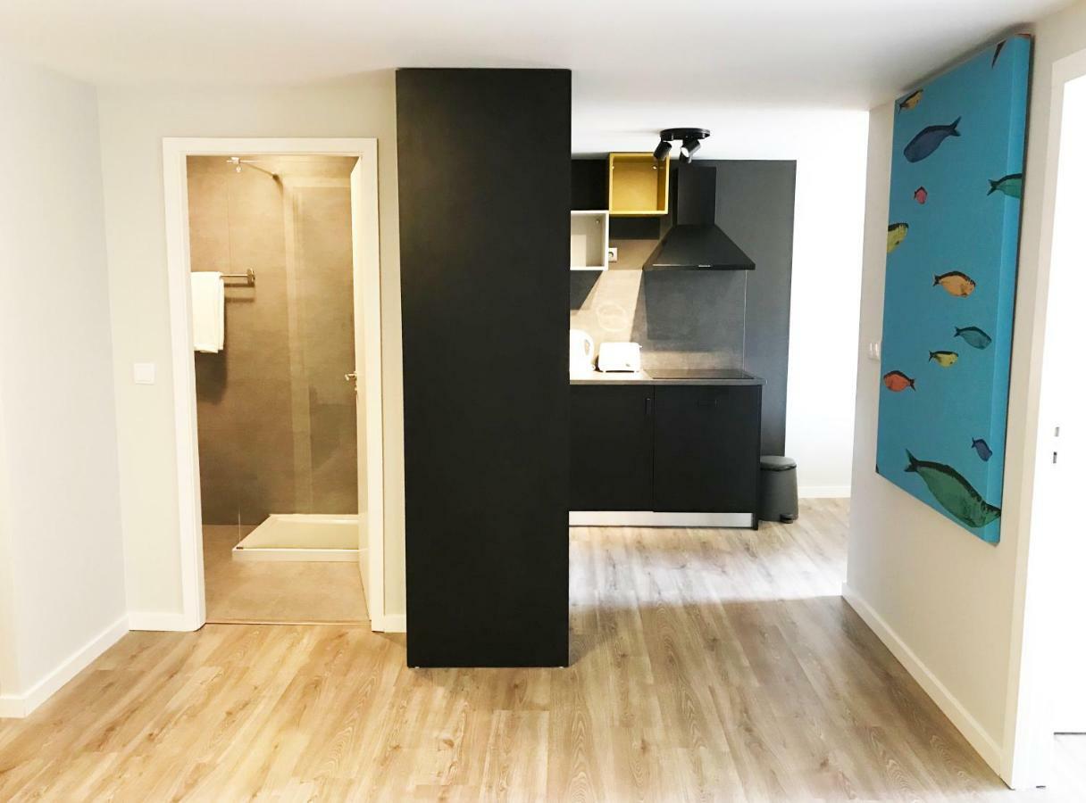Camoes Lookout Apartment Porto Bagian luar foto