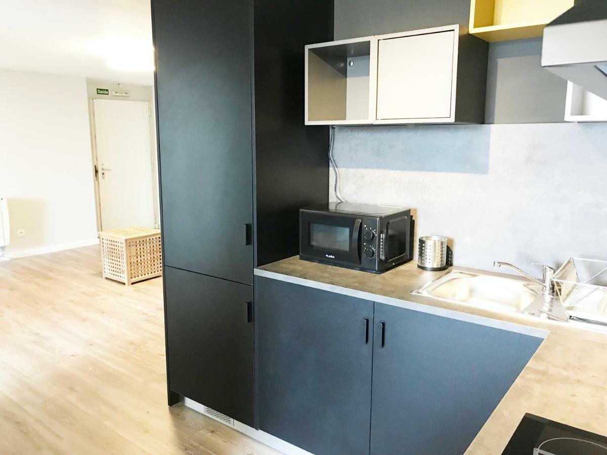 Camoes Lookout Apartment Porto Bagian luar foto